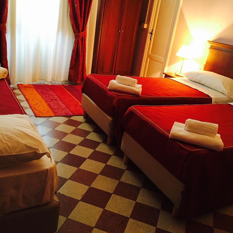 Astrid Hotel Florence Phòng bức ảnh