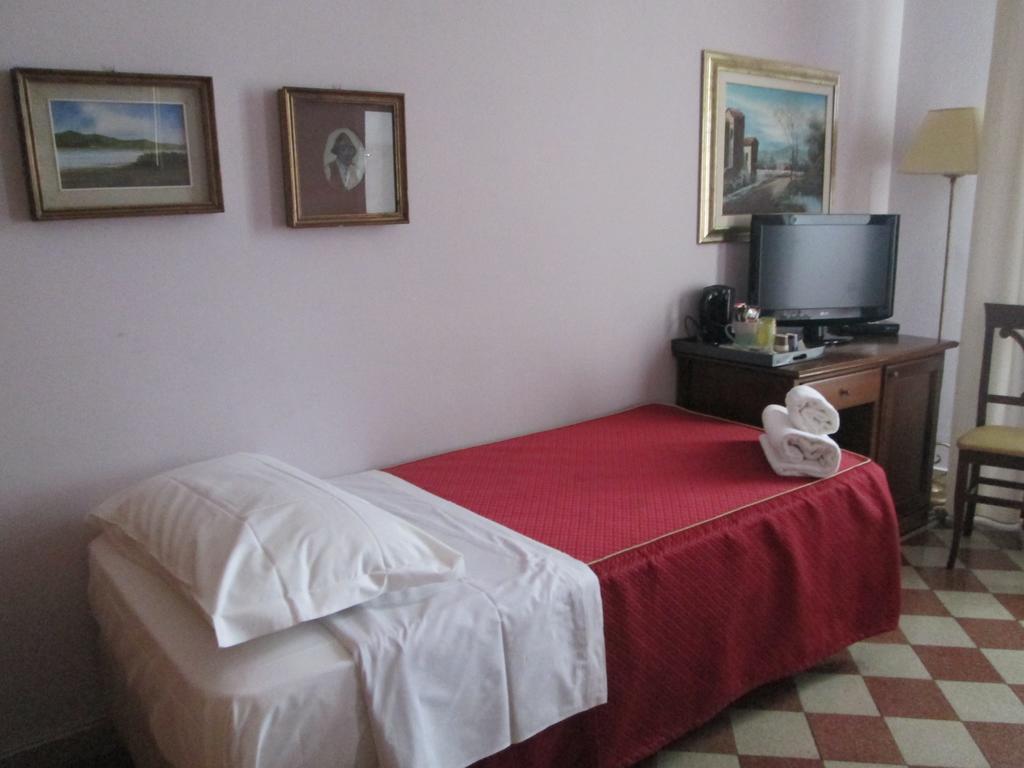 Astrid Hotel Florence Ngoại thất bức ảnh